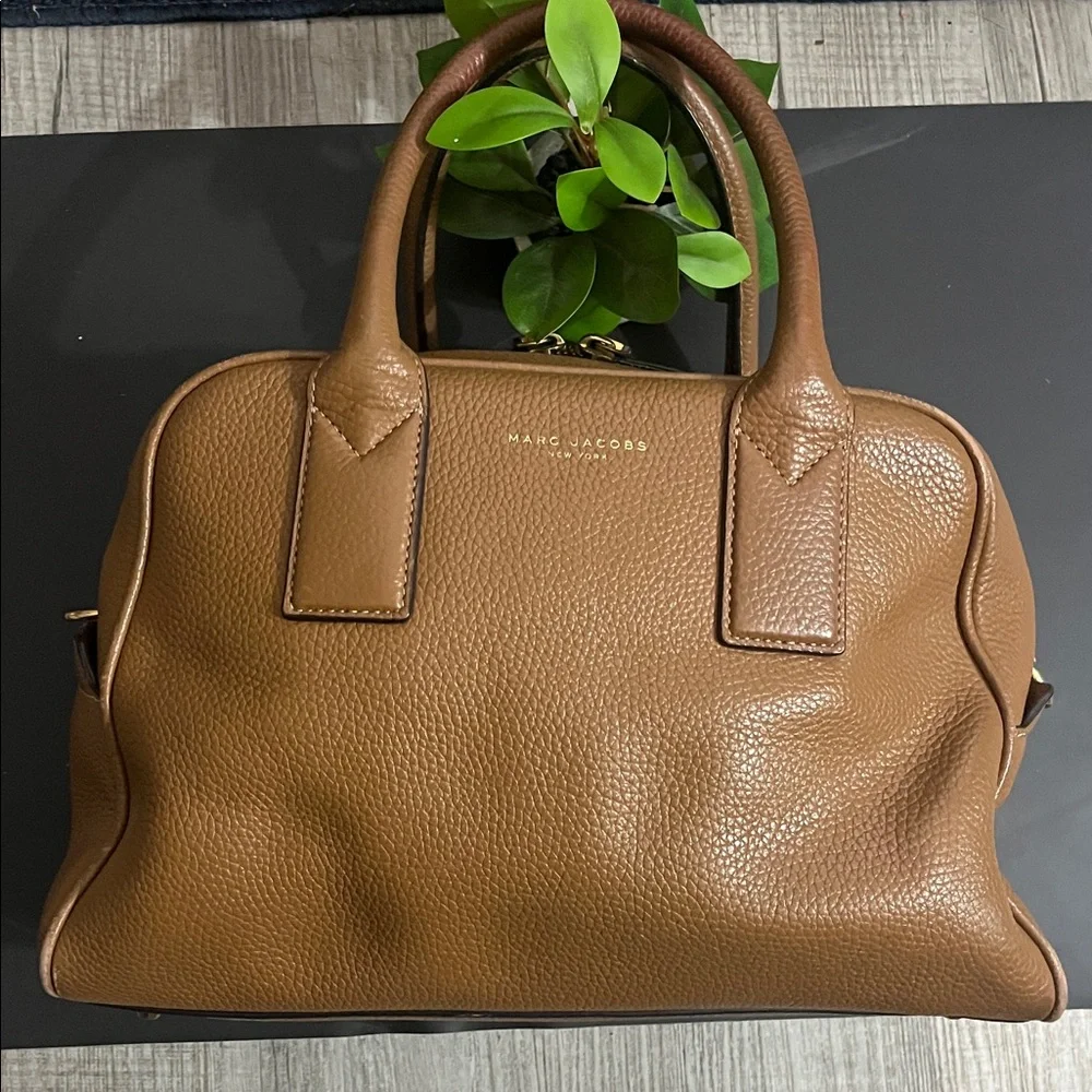 Marc Jacobs Tan Leather Satchel Bag - Picture 8 of 16